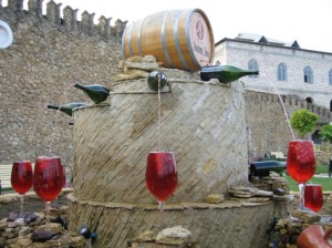 1475918996983.jpg--nasce_a_ortona_la_prima_fontana_che_da_vino