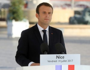 1039117-le-president-emmanuel-macron-lors-de-son-allocution-en-hommage-aux-victimes-de-l-attentat-de-nice-le